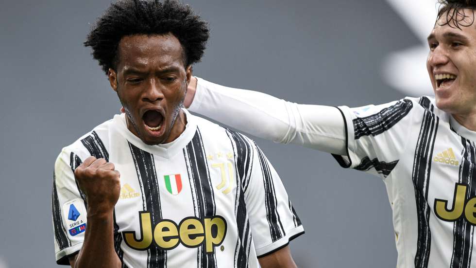 Cuadrado trong màu áo Juventus