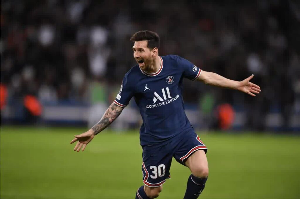 Messi vẫn đang tìm kiếm bàn thắng đầu tiên ở Ligue 1