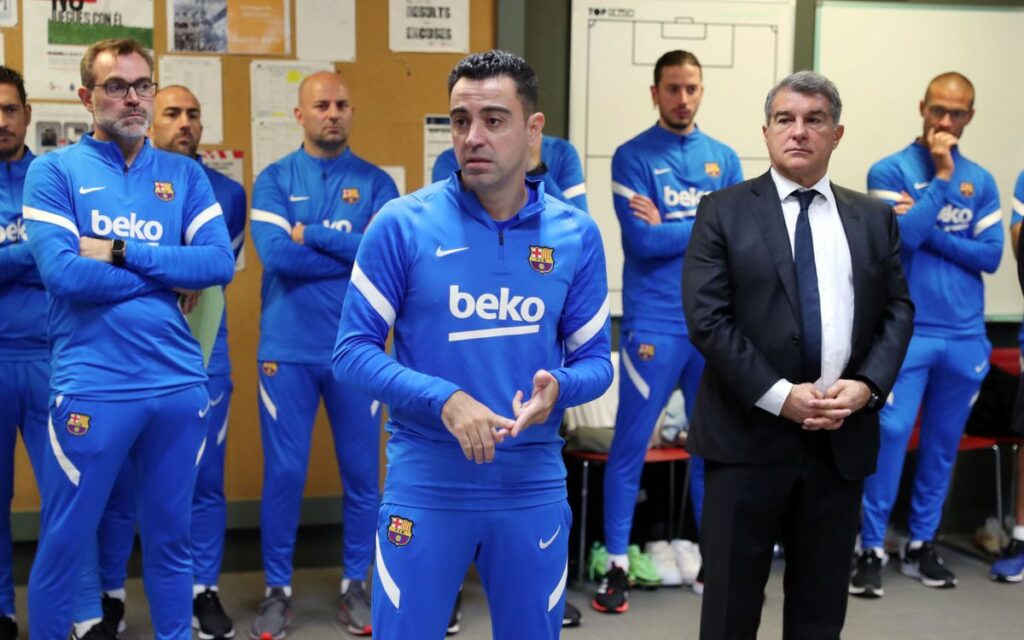 10-dieu-luat-cua-xavi-o-barcelona-bongdavn-net