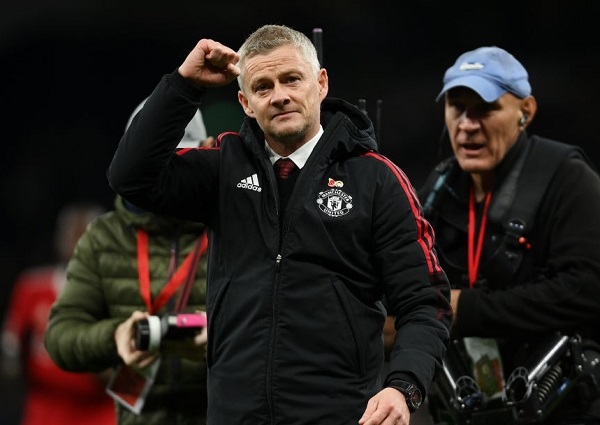 Solskjaer tạm thời giảm tải sức ép với trận thắng Tottenham