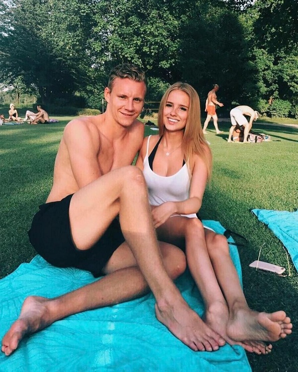Sophie - Nàng WAG xinh đẹp và bốc lửa nhất của Arsenal