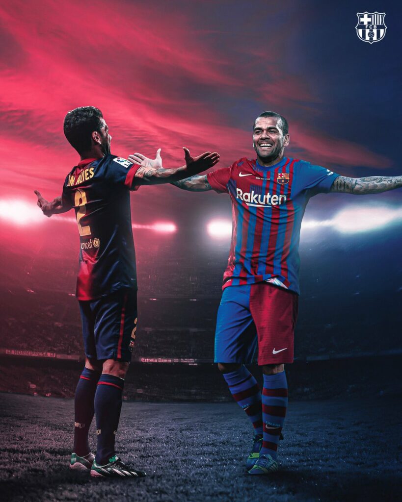 Dani Alves đã hoàn thành ước mơ trở lại Barca của mình sau 5 năm chia tay
