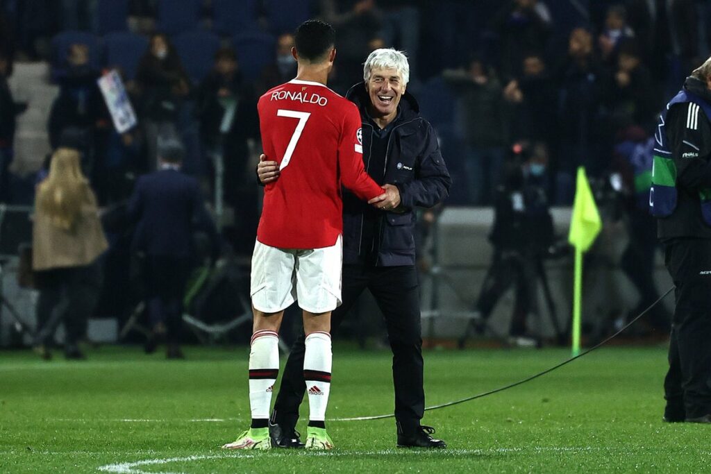 HLV Gasperini khẳng định Ronaldo không phải vấn đề của Man United