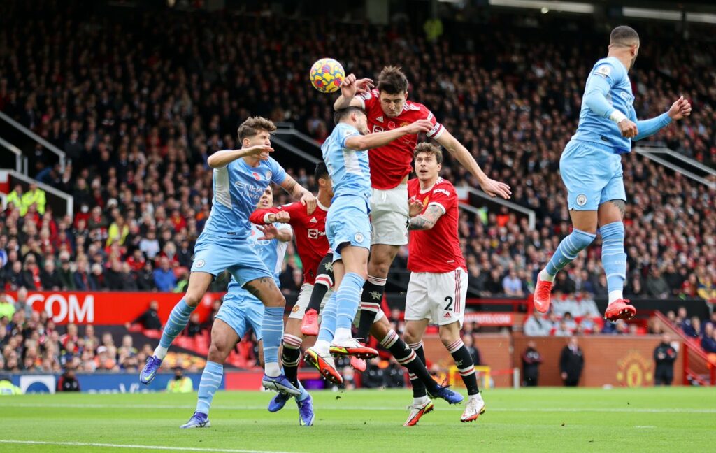 Man Utd bất lực để thua derby như điều tất yếu