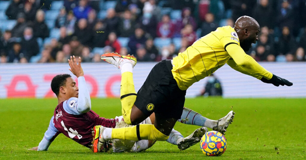 lukaku-kiem-ve-qua-phat-den-cho-chelsea-bongdavn.net
