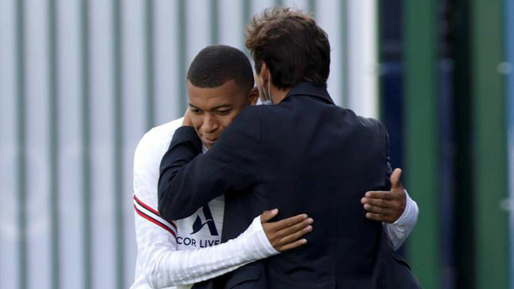 mbappe-va-giam-doc-psg-leonardo-bongdavn.net