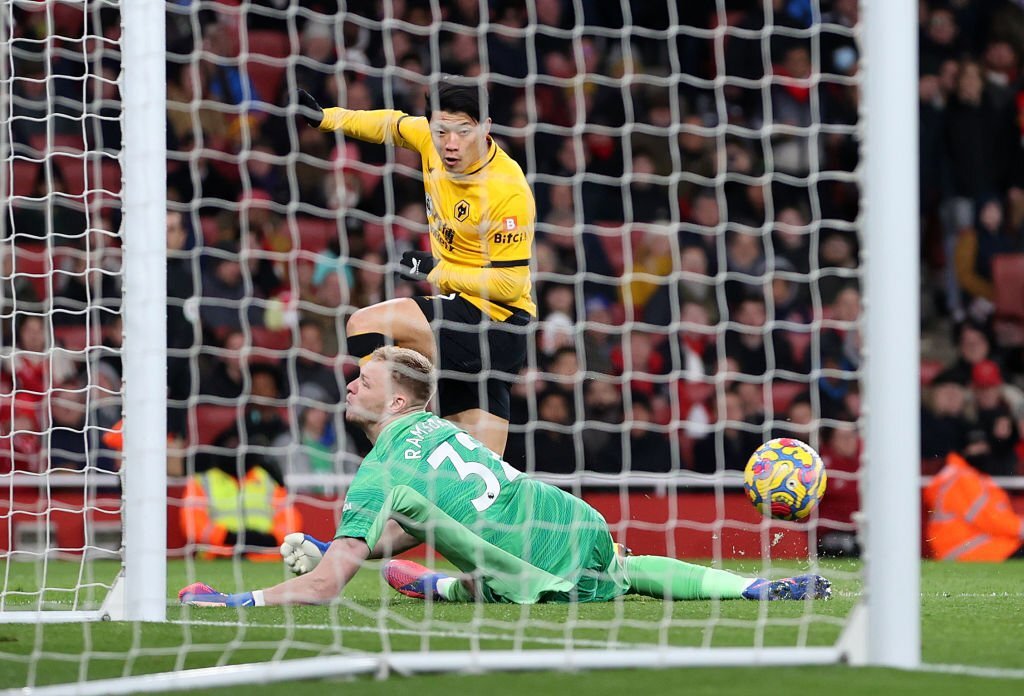 Hee Chan mở tỷ số trận Arsenal vs Wolves