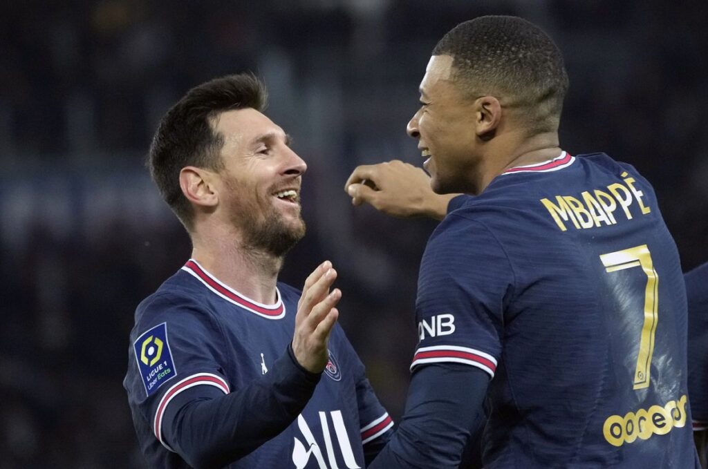 Messi và Mbappe sẽ giúp PSG giành chiến thắng tại Parc des Princes trước Real Madrid