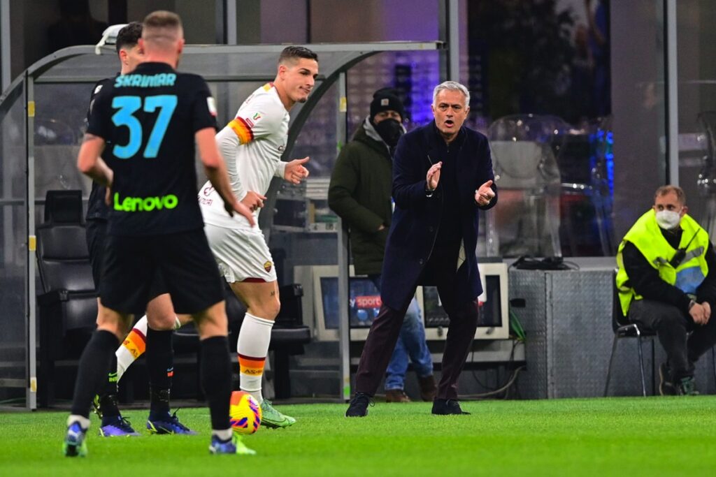inter-2-0-roma-coppa-italia-bongdavn.net