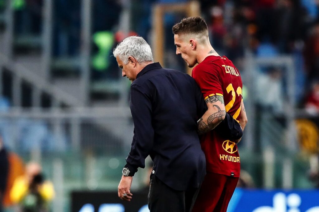 mourinho-va-zaniolo-bongdavn.net