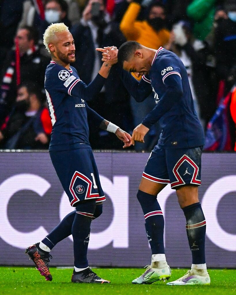 neymar-da-co-pha-kien-tao-cho-mbappe-bongdavn.net